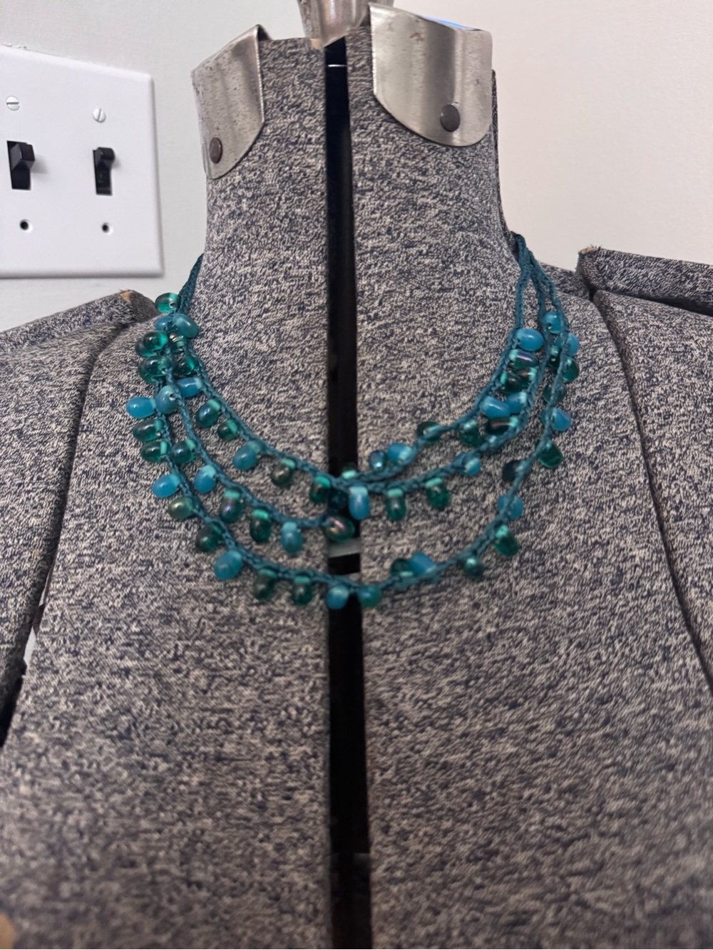 Women’s Multi Layered Turquoise Stones On Braided Rope Chain Necklace